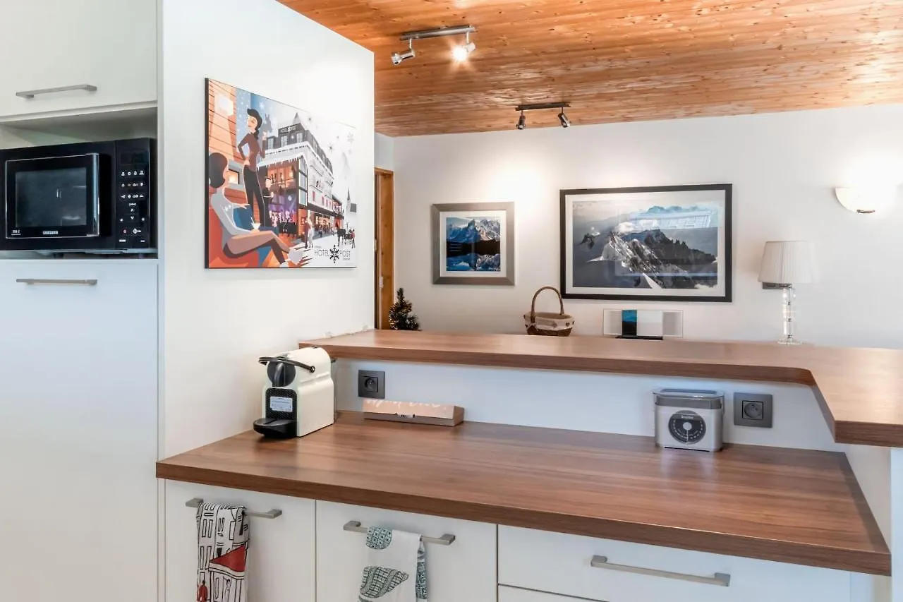 Les Marmottes - Renovated And Cozy Apart - View Of The Mountains Les Houches Apartment